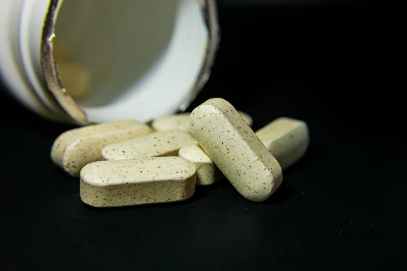 The Supplement Blind Spot: What Happens When Natural Health Products Meet Prescription Medications in Canada